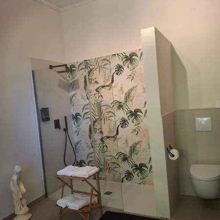 Domaine De Mathabiau Castelsarrasin