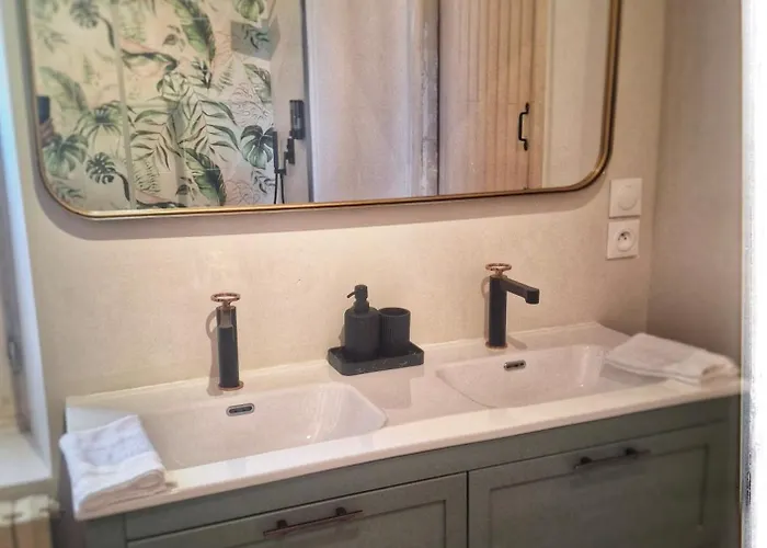 Domaine De Mathabiau